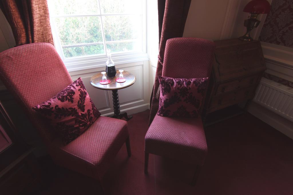 Inglewood House Bed & Breakfast Монмаут Стая снимка