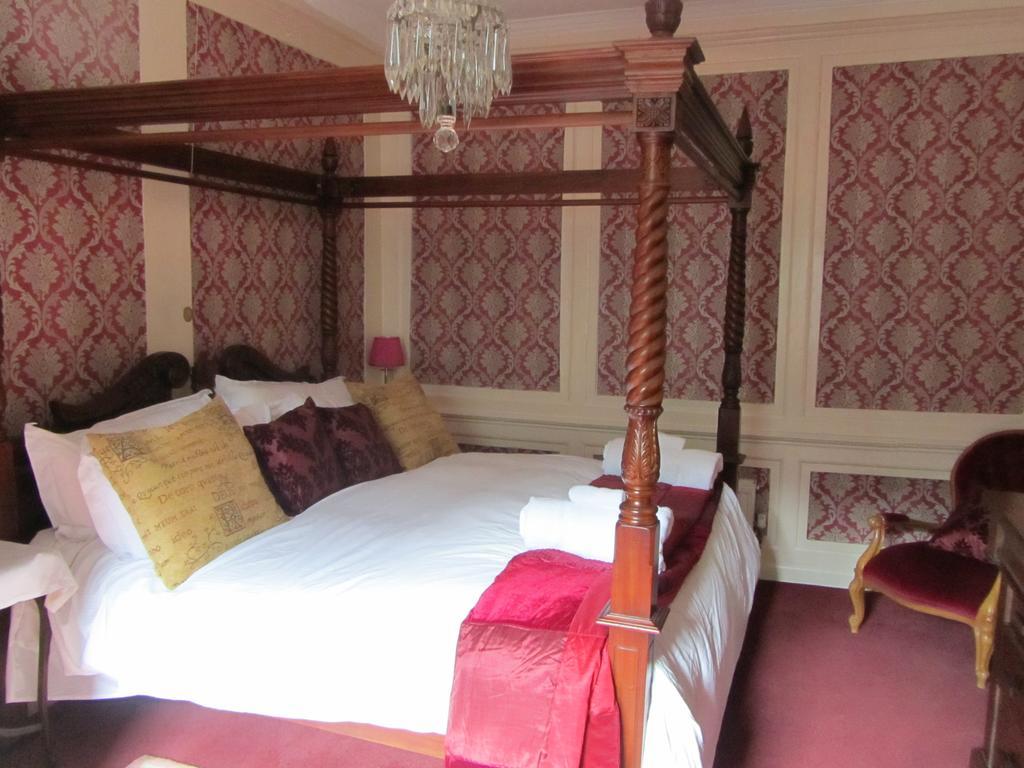 Inglewood House Bed & Breakfast Монмаут Стая снимка